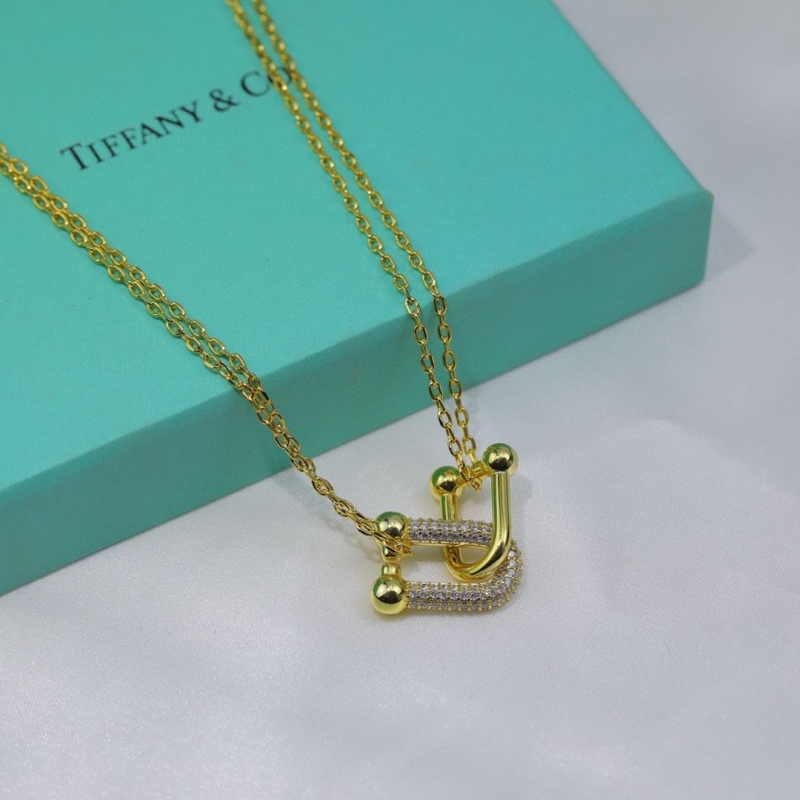 T*f*ny necklaces